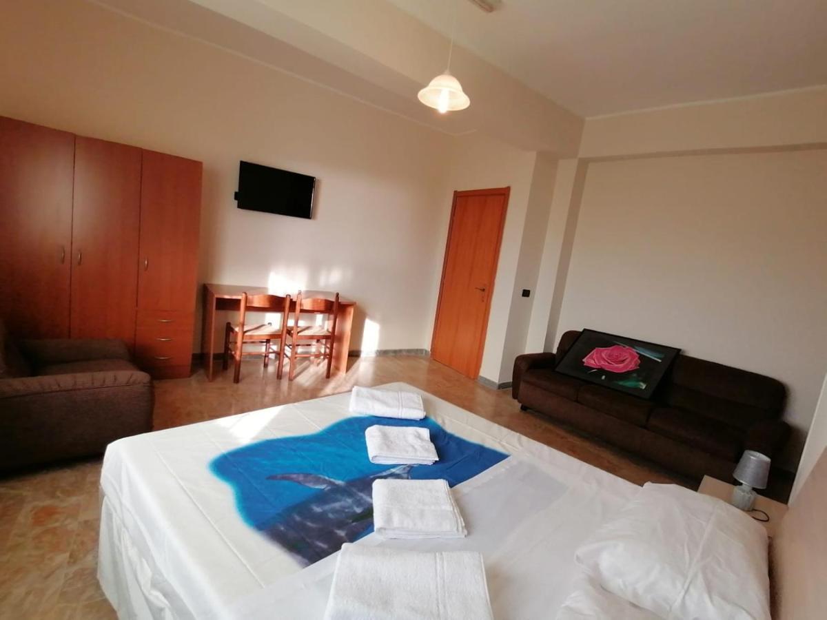 Bed And Breakfast Lagiocosa Reggio di Calabria Dış mekan fotoğraf